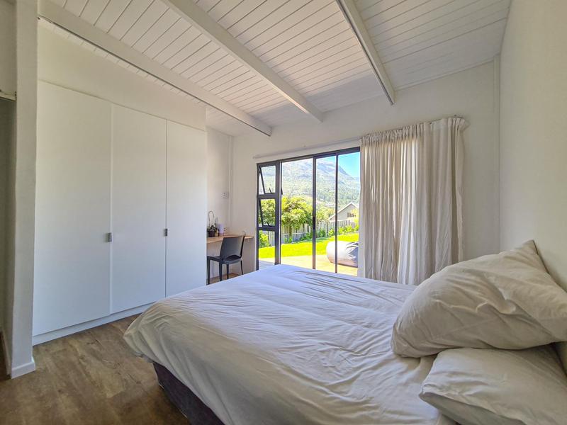 5 Bedroom Property for Sale in Hout Bay Western Cape